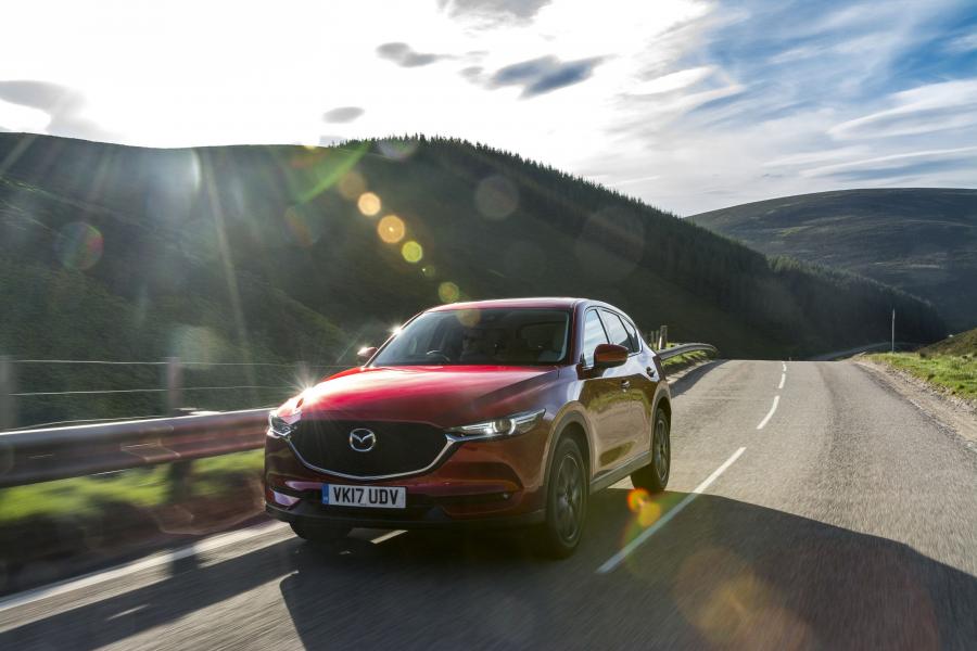  Mazda CX-5 2017 года  (UK) (фото 54 из 74)